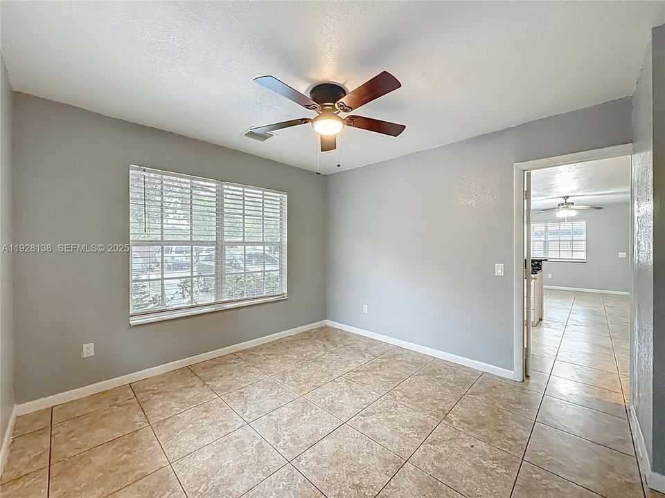 For Rent: $2,600 (3 beds, 2 baths, 2432 Square Feet)