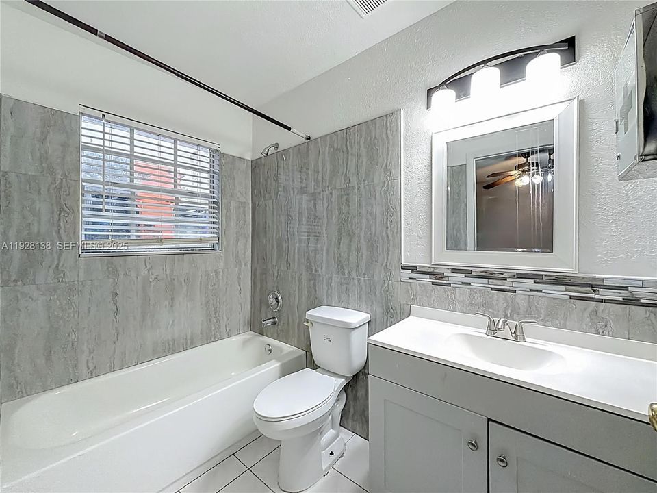 For Rent: $2,600 (3 beds, 2 baths, 2432 Square Feet)