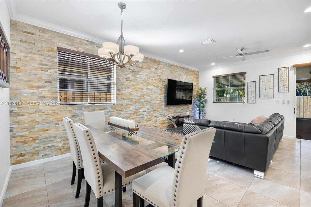 For Sale: $599,000 (4 beds, 2 baths, 1877 Square Feet)