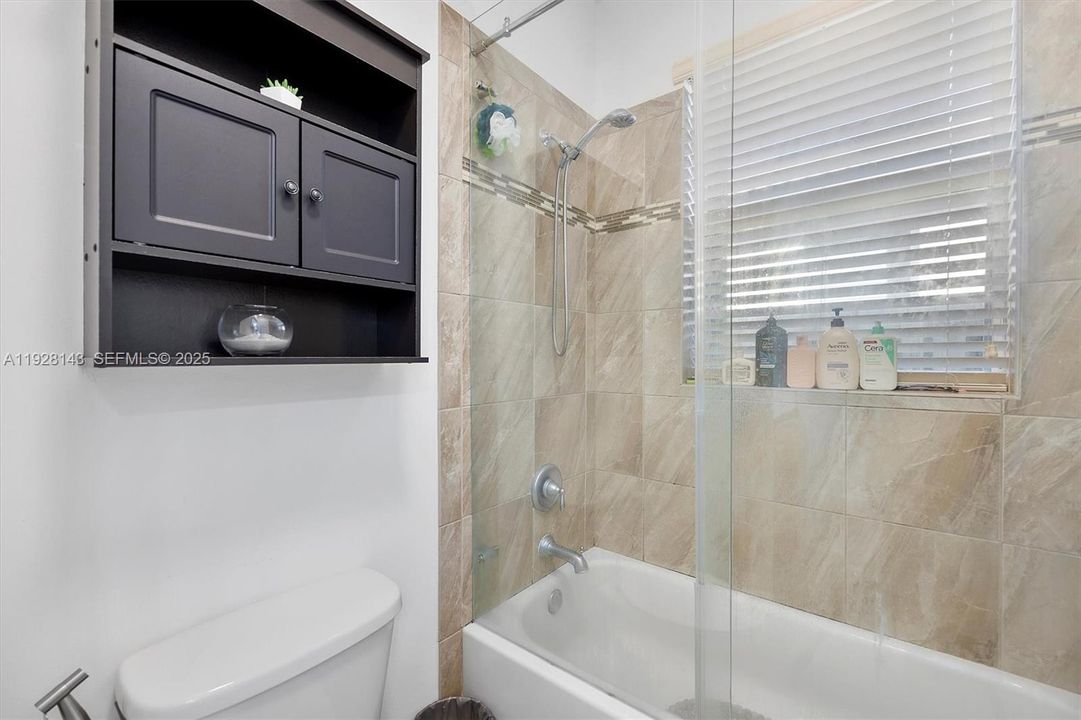 For Sale: $599,000 (4 beds, 2 baths, 1877 Square Feet)