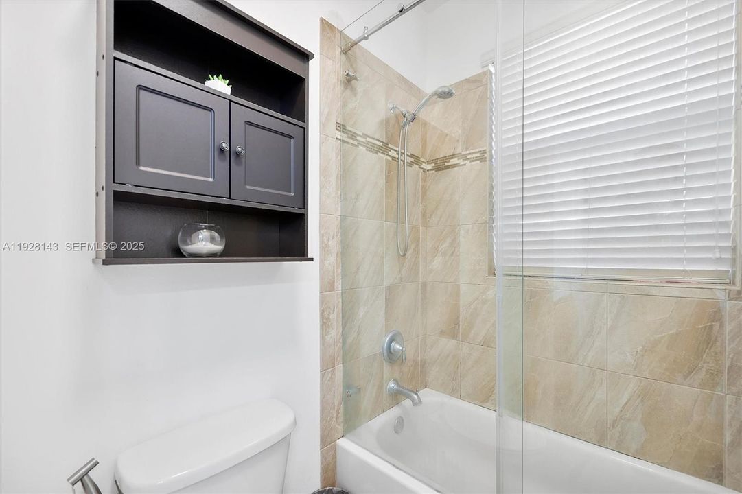 For Sale: $599,000 (4 beds, 2 baths, 1877 Square Feet)