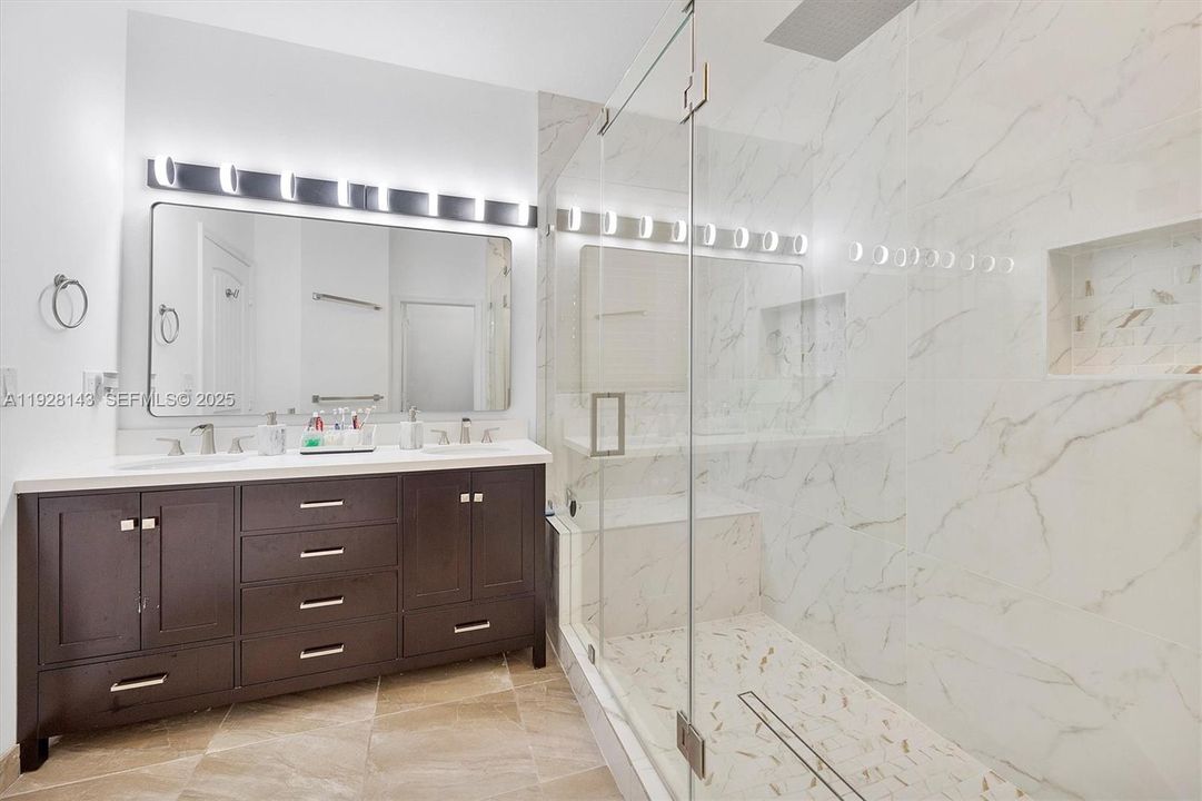 For Sale: $599,000 (4 beds, 2 baths, 1877 Square Feet)