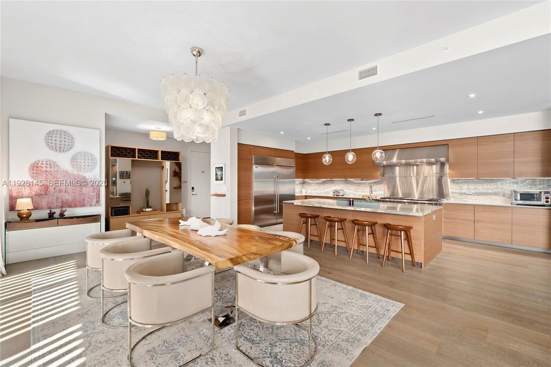 For Sale: $3,850,000 (3 beds, 4 baths, 2885 Square Feet)