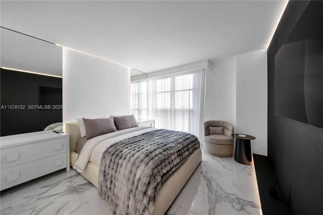 На продажу: $1,750,000 (2 спален, 2 ванн, 1477 Квадратных фут)