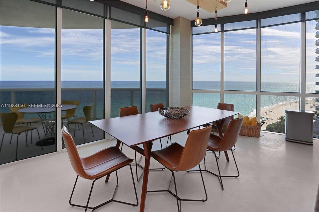 For Sale: $2,980,000 (3 beds, 3 baths, 2768 Square Feet)