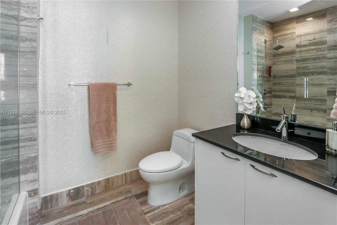 For Sale: $2,980,000 (3 beds, 3 baths, 2768 Square Feet)