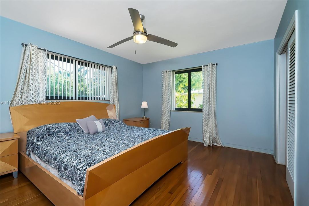 待售: $575,000 (3 贝兹, 3 浴室, 2146 平方英尺)