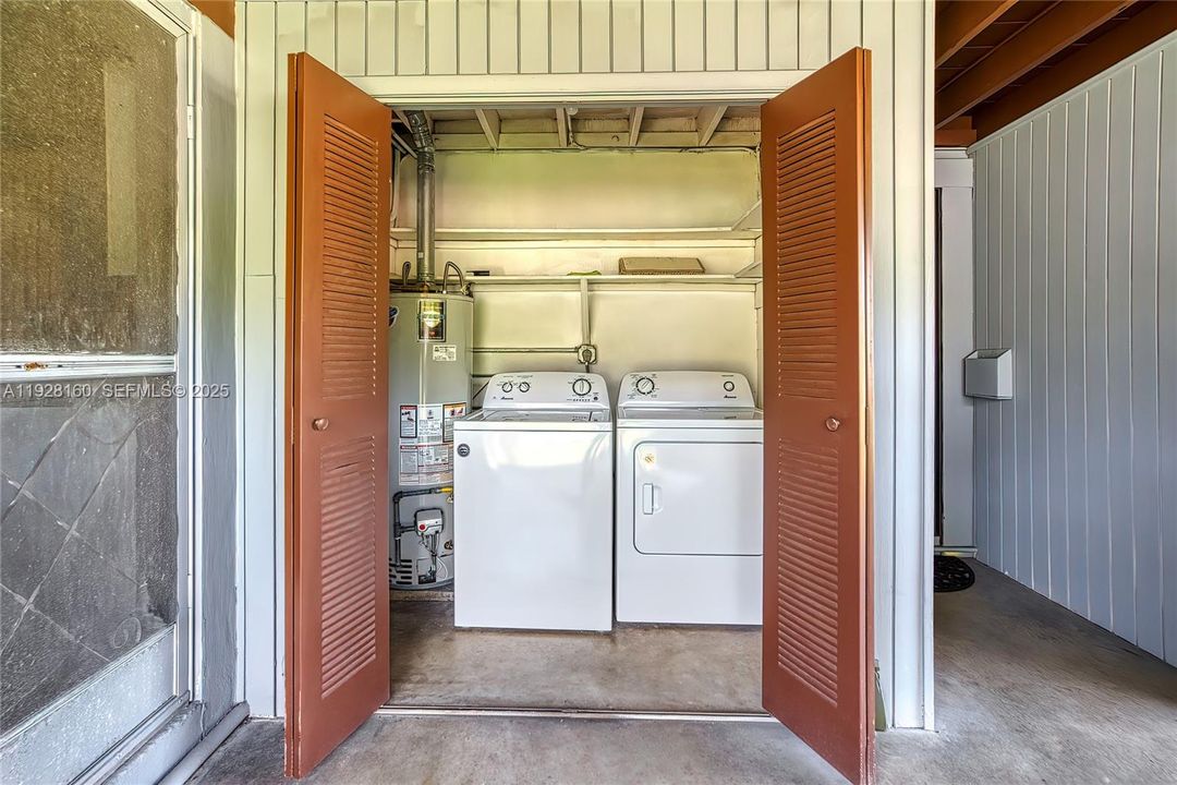 待售: $575,000 (3 贝兹, 3 浴室, 2146 平方英尺)