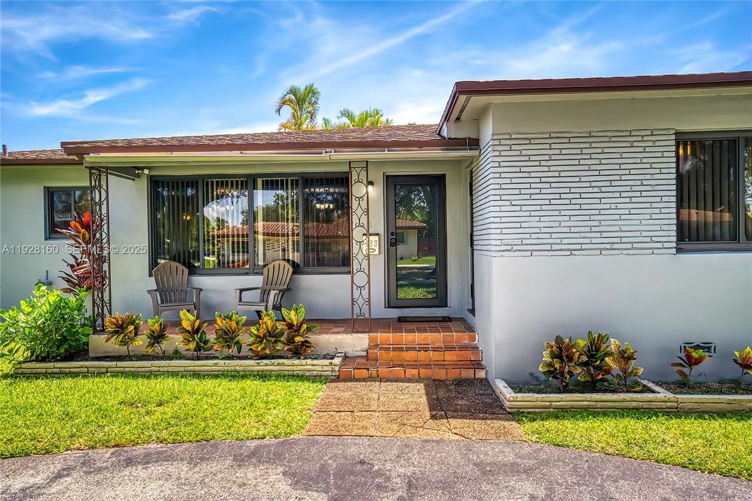 待售: $575,000 (3 贝兹, 3 浴室, 2146 平方英尺)