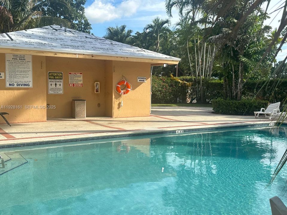 For Rent: $2,800 (3 beds, 2 baths, 1515 Square Feet)