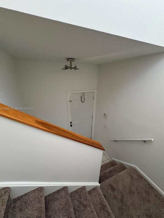 En Venta: $375,000 (2 camas, 2 baños, 1126 Pies cuadrados)