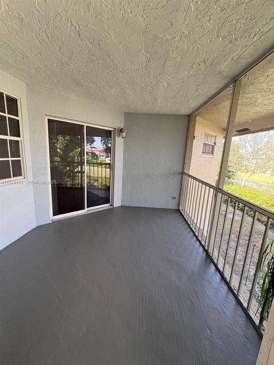 En Venta: $375,000 (2 camas, 2 baños, 1126 Pies cuadrados)