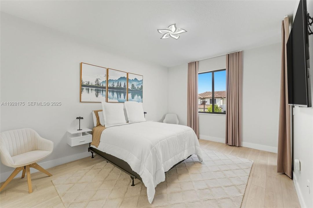 На продажу: $2,550,000 (5 спален, 5 ванн, 4212 Квадратных фут)