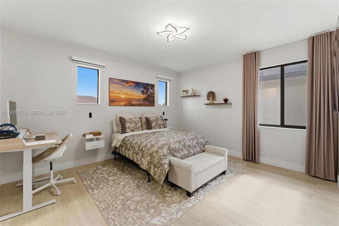 На продажу: $2,550,000 (5 спален, 5 ванн, 4212 Квадратных фут)