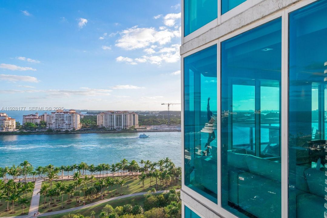 В аренду: $13,000 (3 спален, 2 ванн, 2340 Квадратных фут)