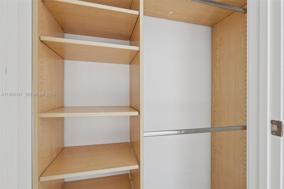 В аренду: $3,400 (2 спален, 2 ванн, 1088 Квадратных фут)