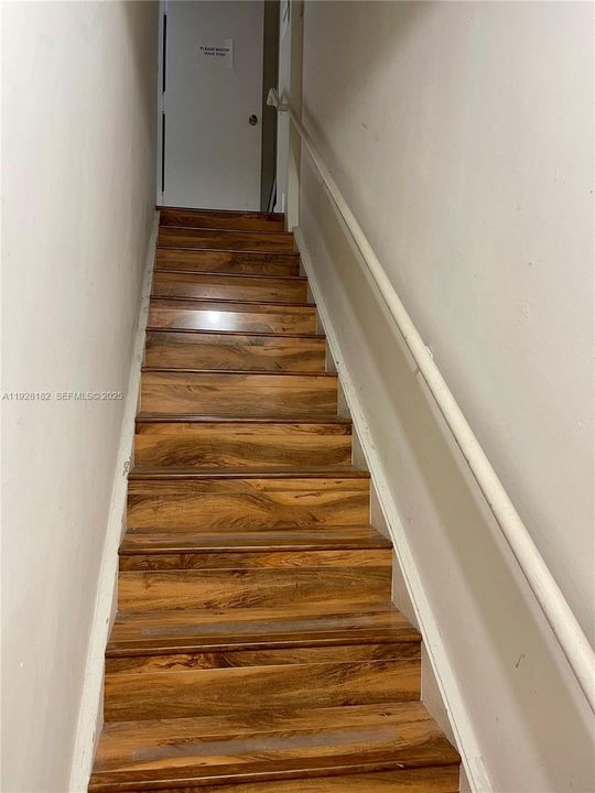 В аренду: $7,450 (0 спален, 0 ванн, 0 Квадратных фут)