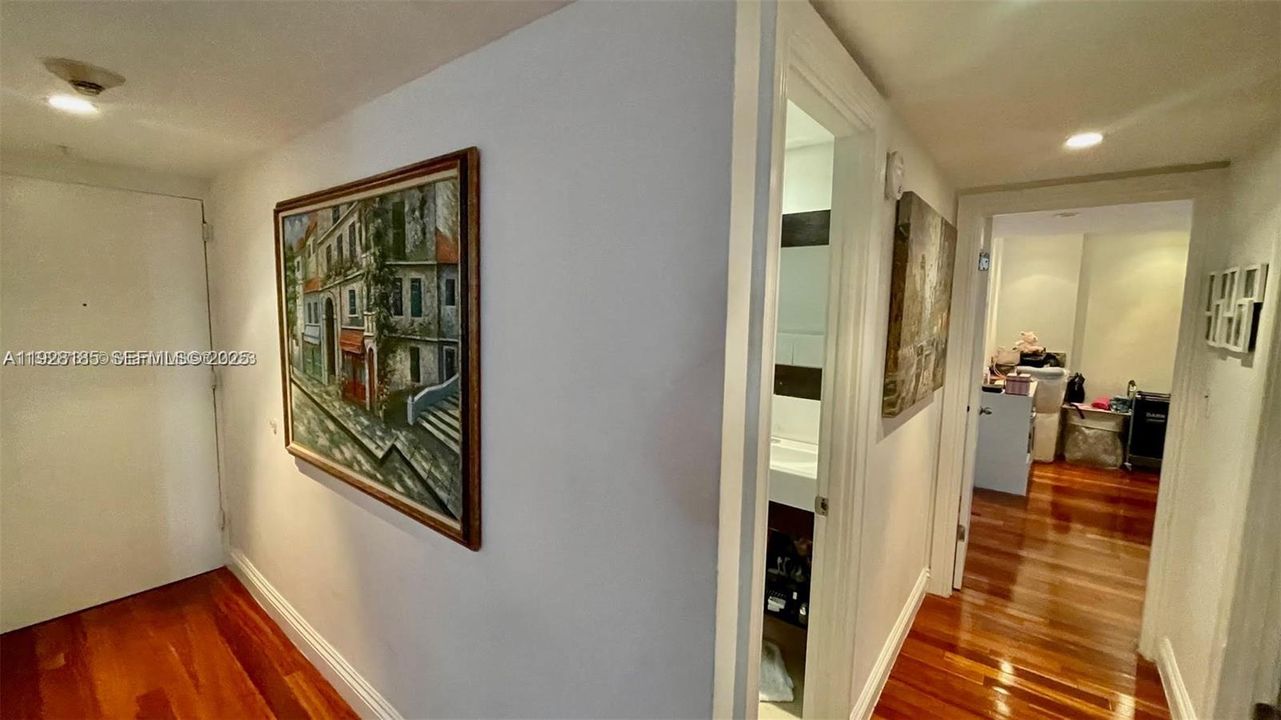 В аренду: $3,750 (2 спален, 2 ванн, 1525 Квадратных фут)