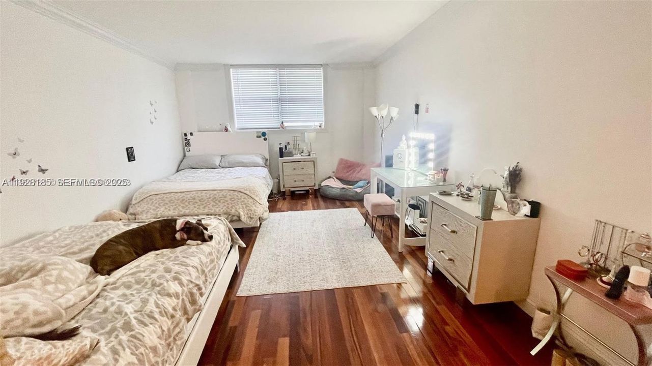 В аренду: $3,750 (2 спален, 2 ванн, 1525 Квадратных фут)