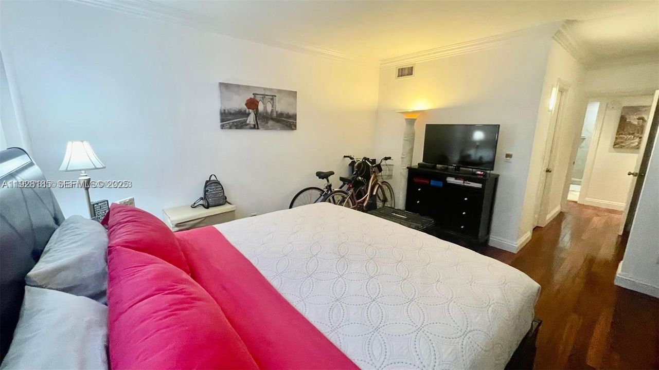 В аренду: $3,750 (2 спален, 2 ванн, 1525 Квадратных фут)