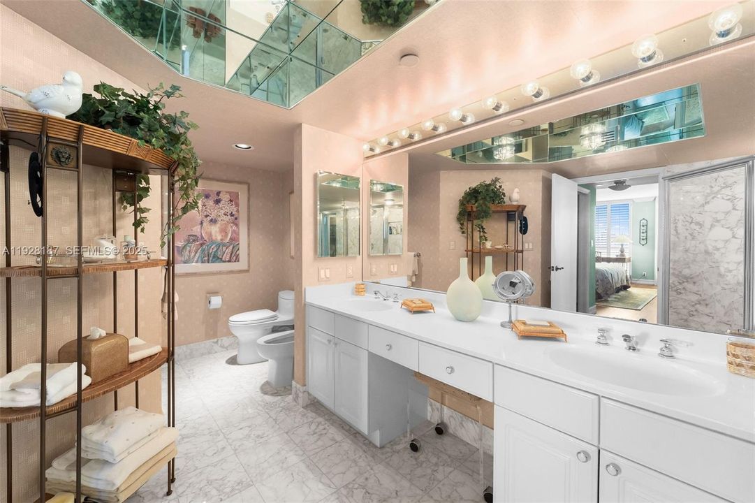 На продажу: $525,000 (2 спален, 2 ванн, 1460 Квадратных фут)