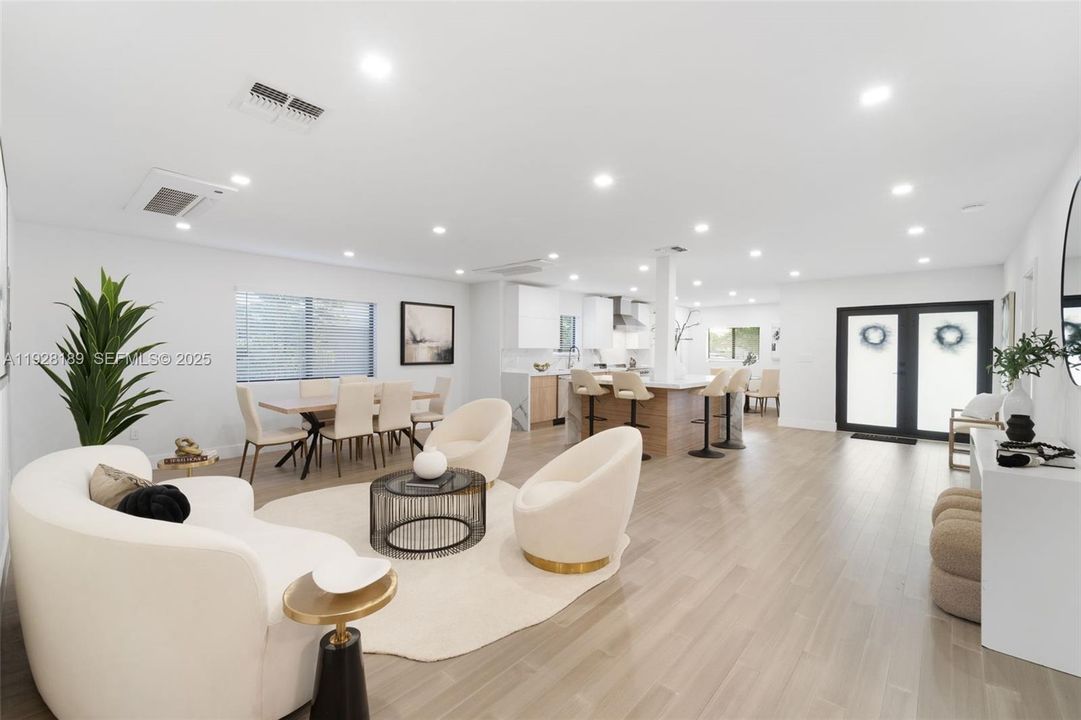 待售: $1,395,000 (4 贝兹, 4 浴室, 2075 平方英尺)