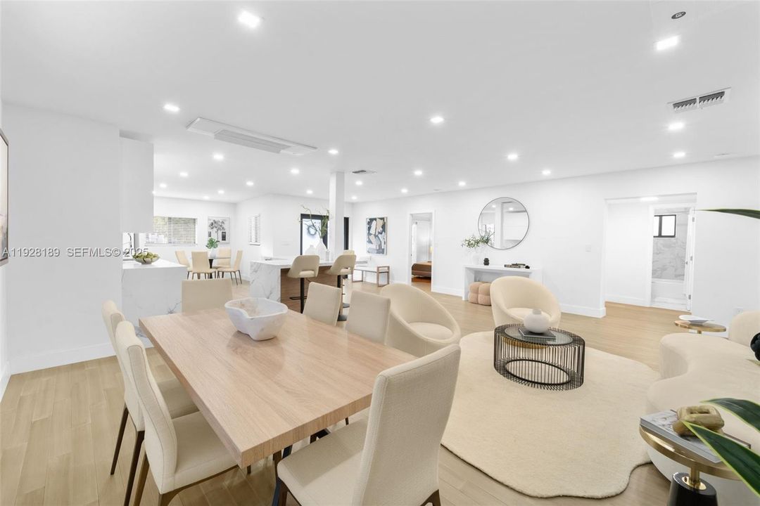 待售: $1,395,000 (4 贝兹, 4 浴室, 2075 平方英尺)