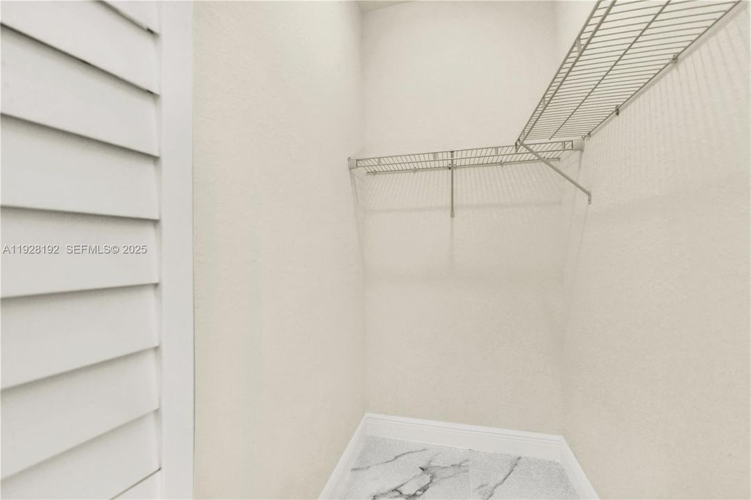 For Rent: $1,950 (3 beds, 2 baths, 0 Square Feet)