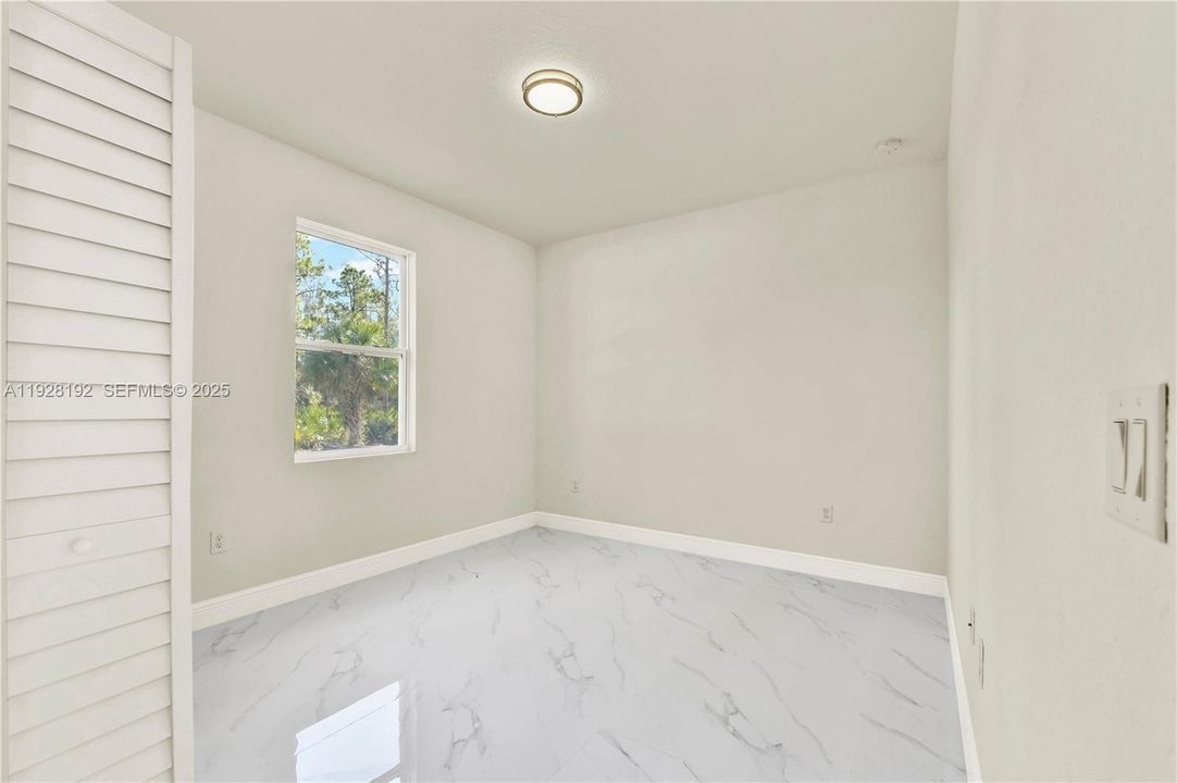 For Rent: $1,950 (3 beds, 2 baths, 0 Square Feet)