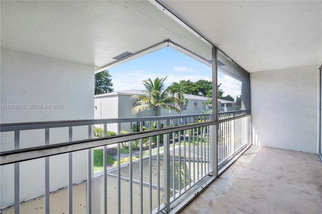 В аренду: $3,000 (4 спален, 3 ванн, 2170 Квадратных фут)