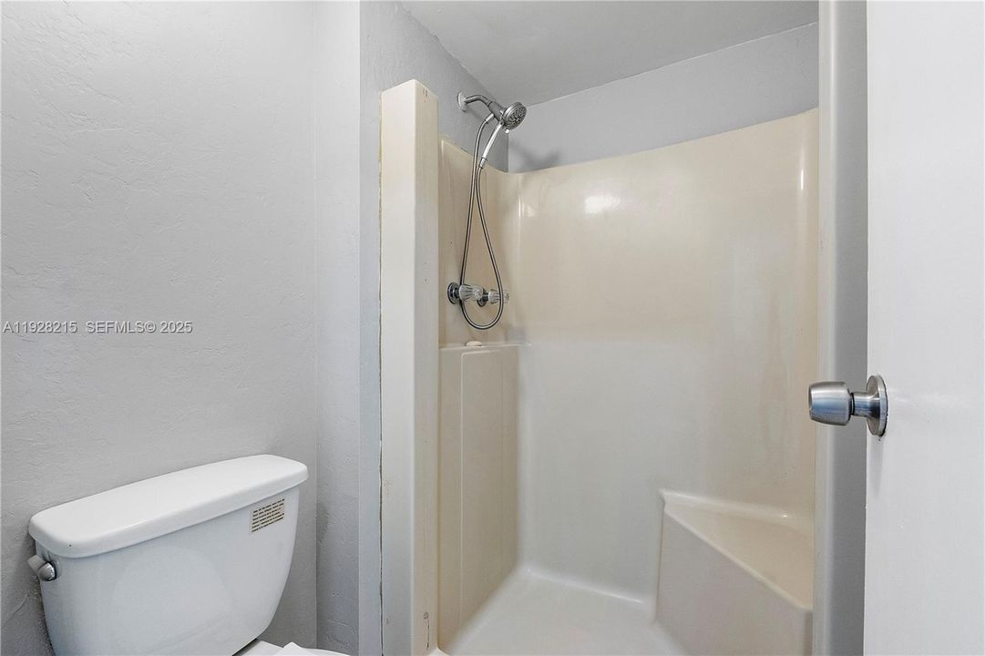 В аренду: $3,000 (4 спален, 3 ванн, 2170 Квадратных фут)