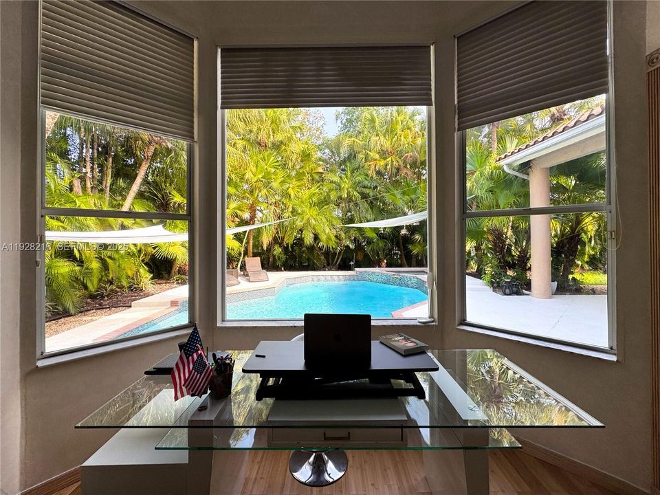 For Sale: $1,600,000 (5 beds, 3 baths, 3202 Square Feet)