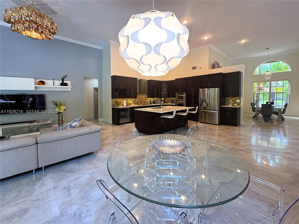 For Sale: $1,600,000 (5 beds, 3 baths, 3202 Square Feet)