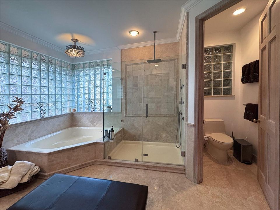 For Sale: $1,600,000 (5 beds, 3 baths, 3202 Square Feet)