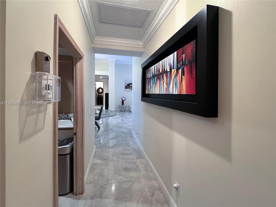 For Sale: $1,600,000 (5 beds, 3 baths, 3202 Square Feet)