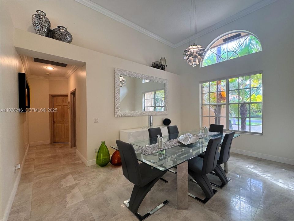 For Sale: $1,600,000 (5 beds, 3 baths, 3202 Square Feet)