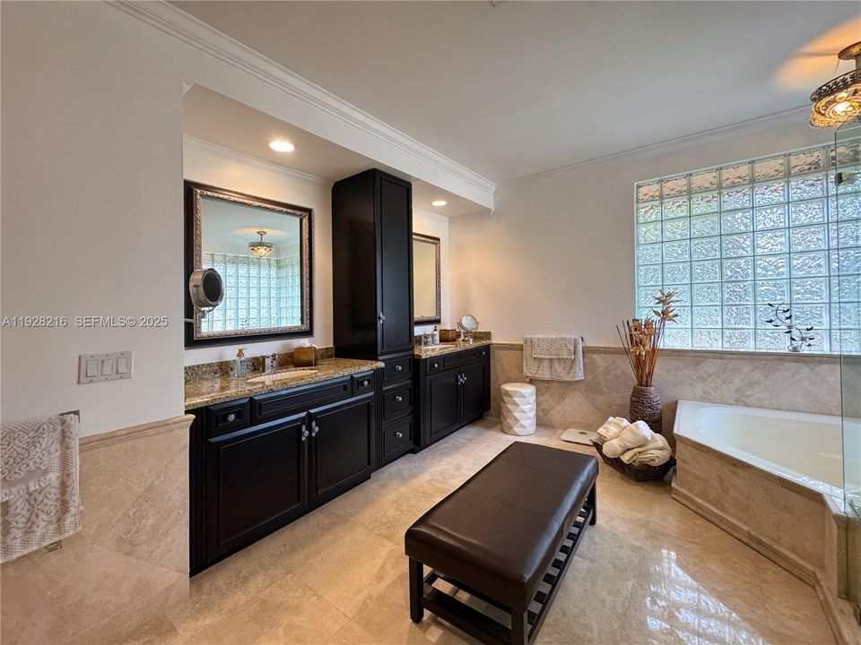 For Sale: $1,600,000 (5 beds, 3 baths, 3202 Square Feet)