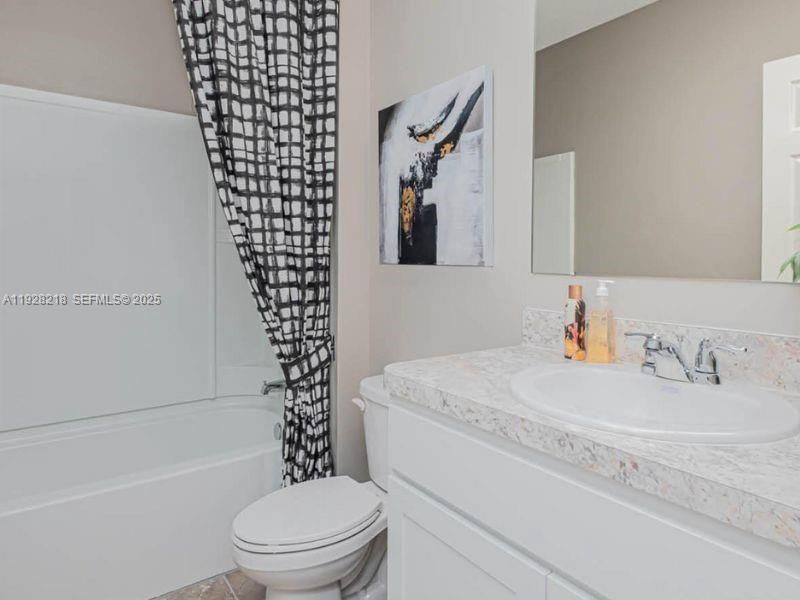 For Sale: $399,000 (4 beds, 2 baths, 1827 Square Feet)