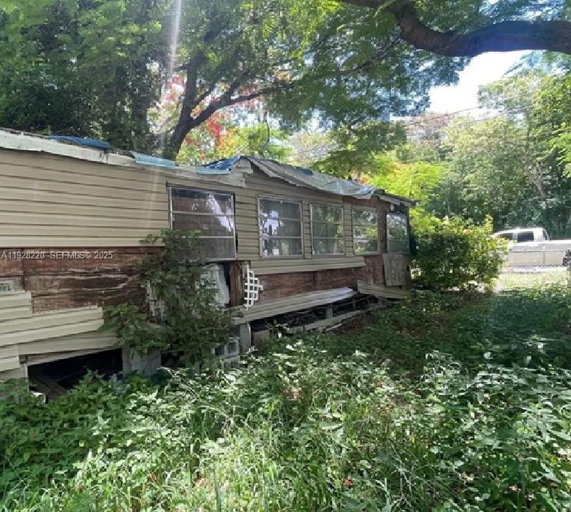 En Venta: $239,000 (0.11 acres)