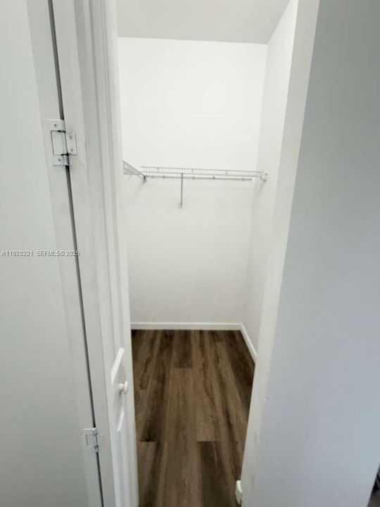 For Rent: $3,100 (3 beds, 2 baths, 1720 Square Feet)