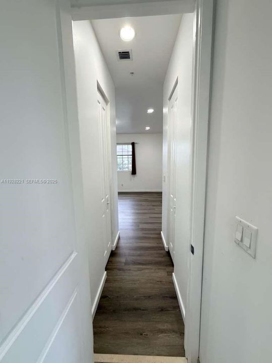 For Rent: $3,100 (3 beds, 2 baths, 1720 Square Feet)