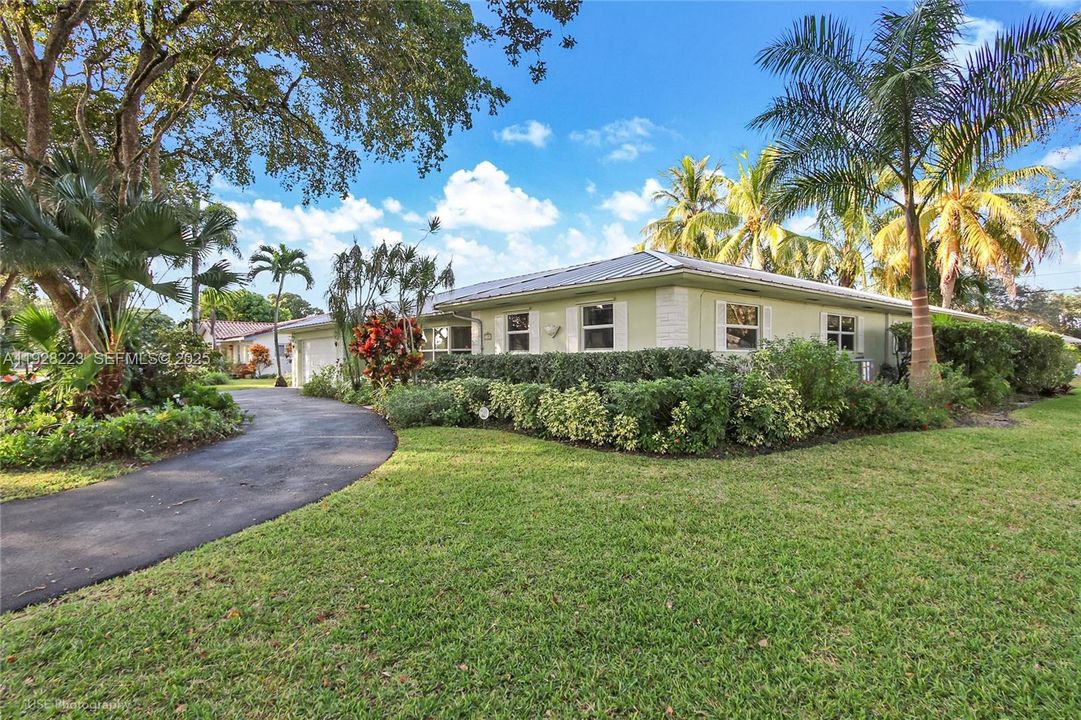 待售: $925,000 (4 贝兹, 3 浴室, 2930 平方英尺)