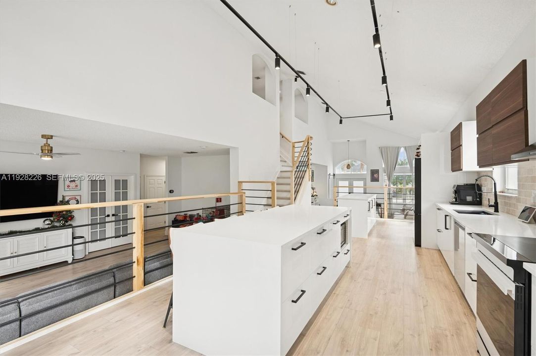 For Sale: $795,000 (4 beds, 3 baths, 2740 Square Feet)