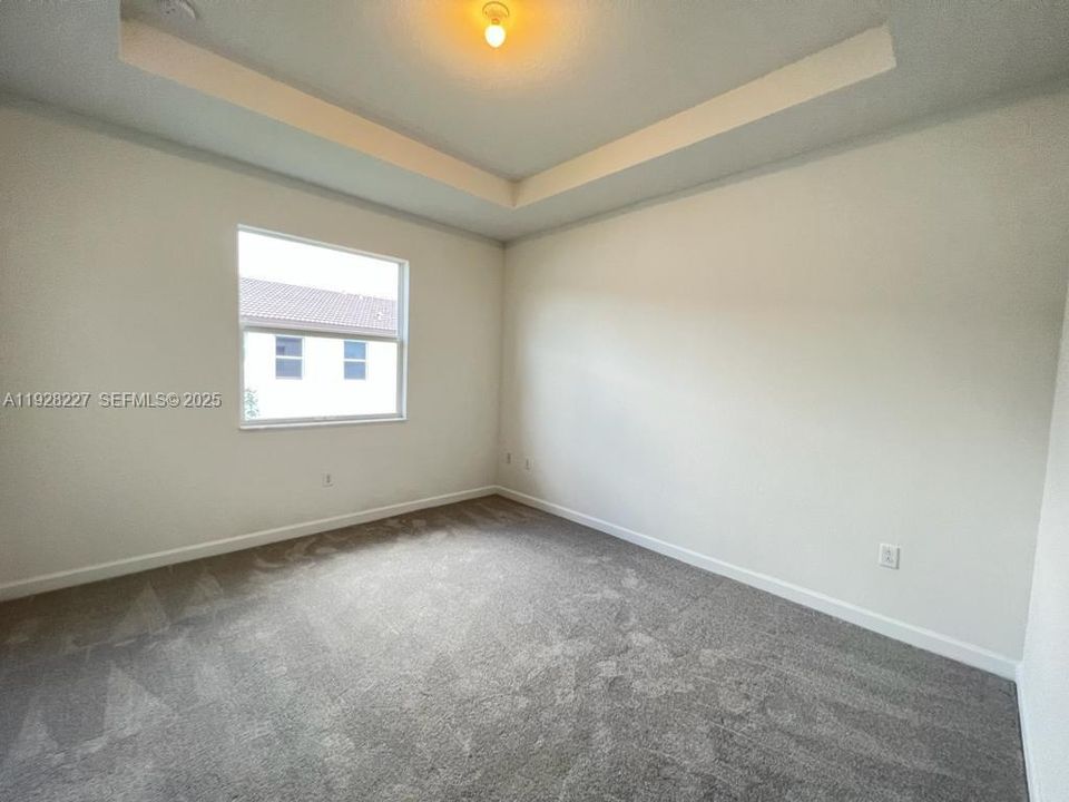 В аренду: $3,200 (3 спален, 2 ванн, 1443 Квадратных фут)