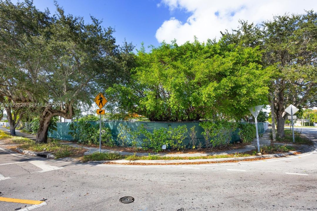 En Venta: $645,000 (0.26 acres)