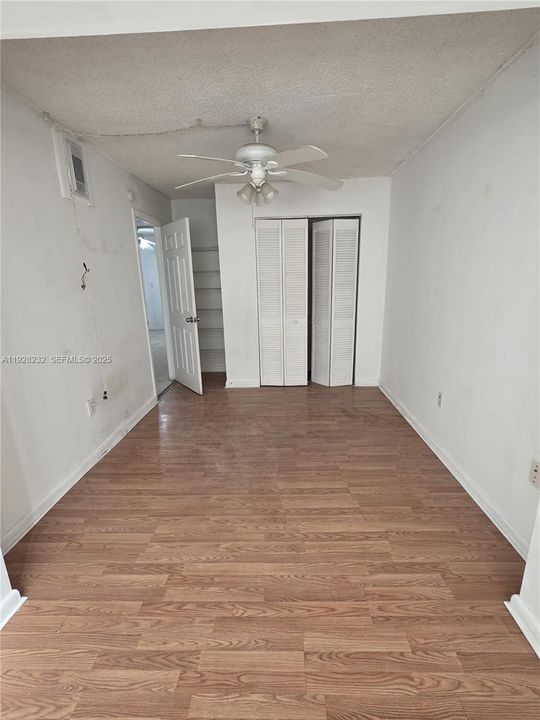 В аренду: $2,500 (2 спален, 1 ванн, 752 Квадратных фут)