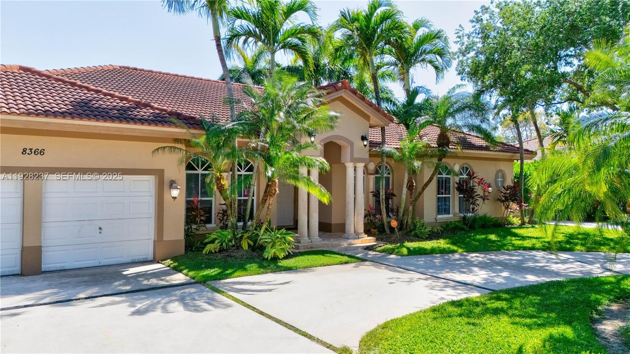 For Rent: $6,000 (5 beds, 4 baths, 2805 Square Feet)