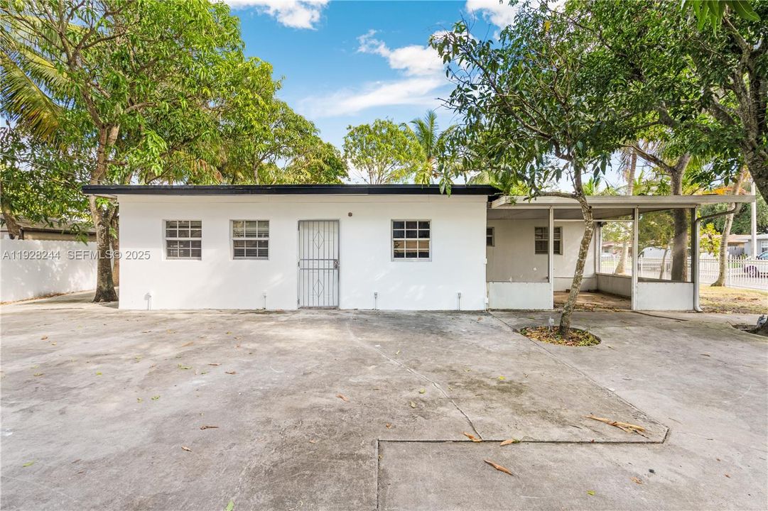 En Venta: $499,000 (3 camas, 1 baños, 1332 Pies cuadrados)