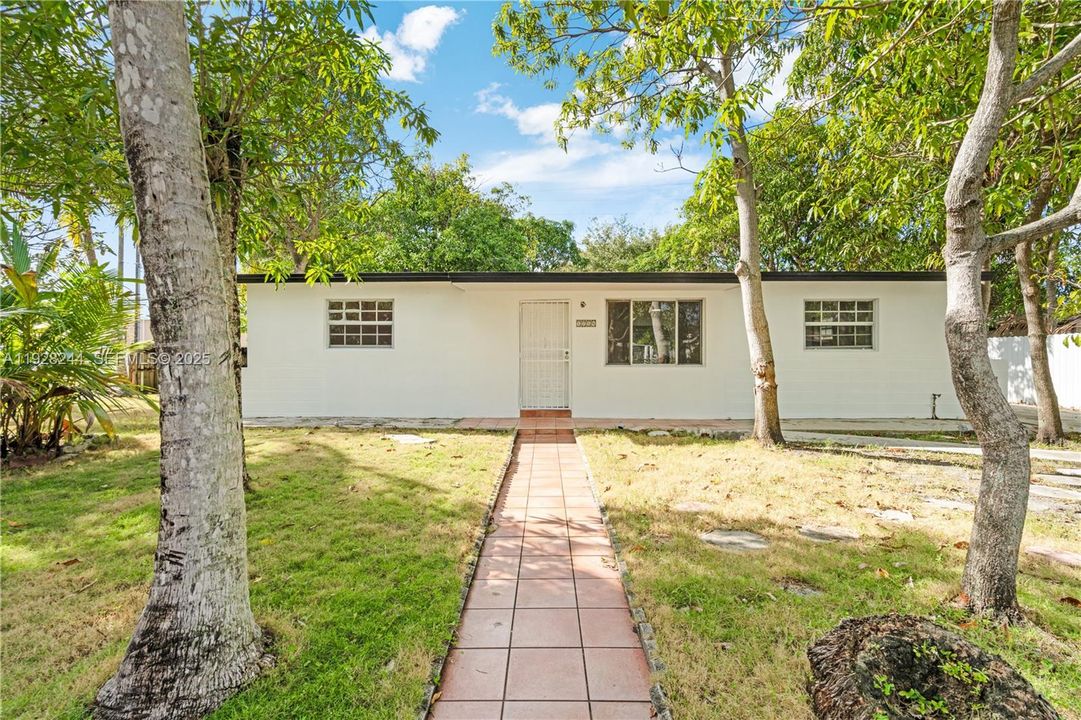 En Venta: $499,000 (3 camas, 1 baños, 1332 Pies cuadrados)