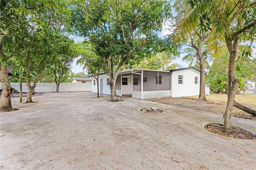 En Venta: $499,000 (3 camas, 1 baños, 1332 Pies cuadrados)